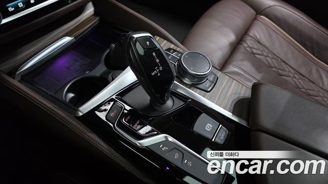 BMW Gran Turismo 2018 — photo 12