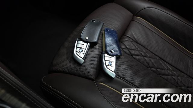 BMW Gran Turismo 2018 — photo 22