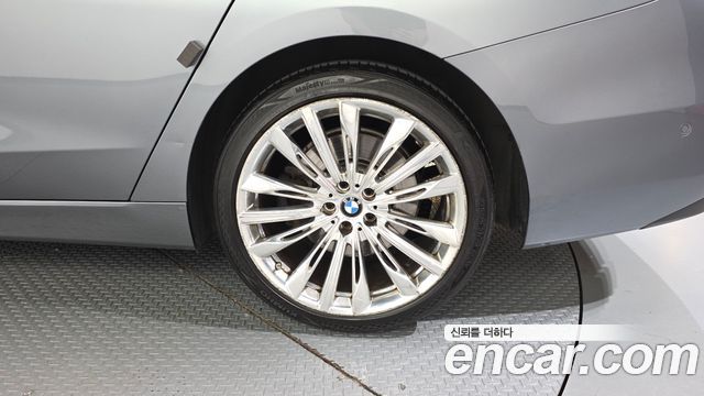 BMW Gran Turismo 2018 — photo 7