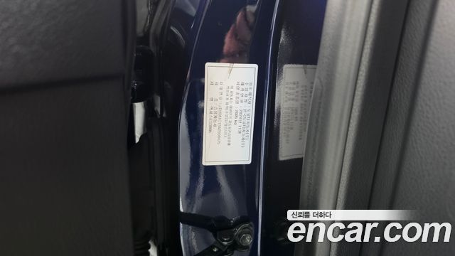 Lexus ES 2022 — photo 27