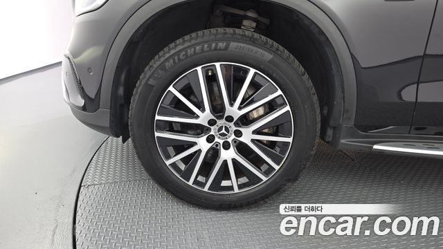 Mercedes-Benz GLC-Class 2021 — photo 5