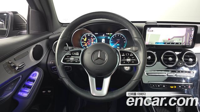 Mercedes-Benz GLC-Class 2021 — photo 19