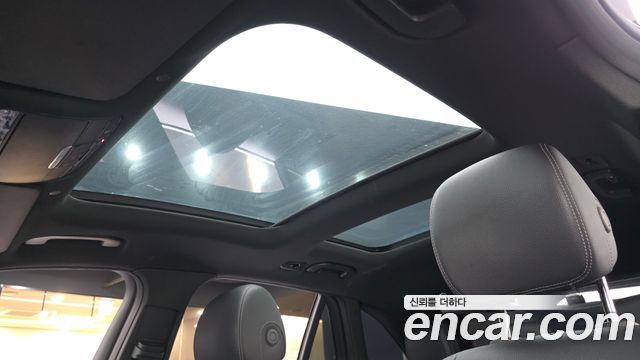 Mercedes-Benz GLC-Class 2021 — photo 25