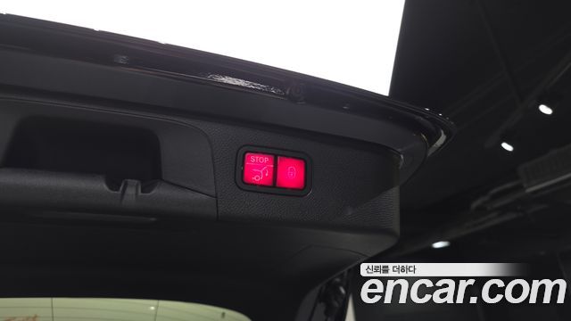 Mercedes-Benz GLC-Class 2021 — photo 34
