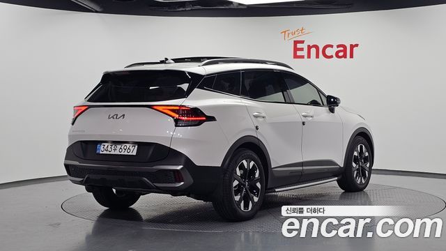 Kia Sportage 2023 — photo 2