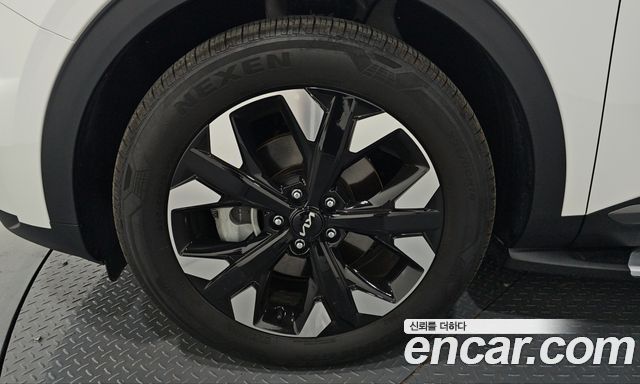 Kia Sportage 2023 — photo 5