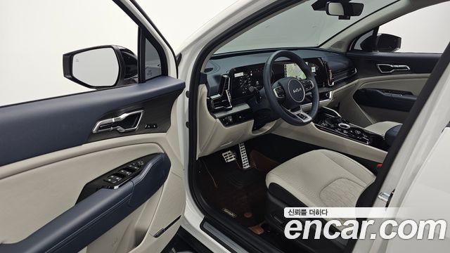 Kia Sportage 2023 — photo 17