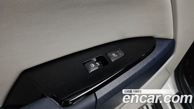 Kia Sportage 2023 — photo 24