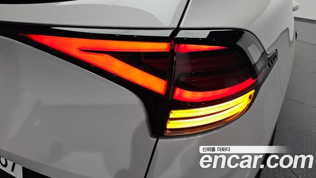 Kia Sportage 2023 — photo 9