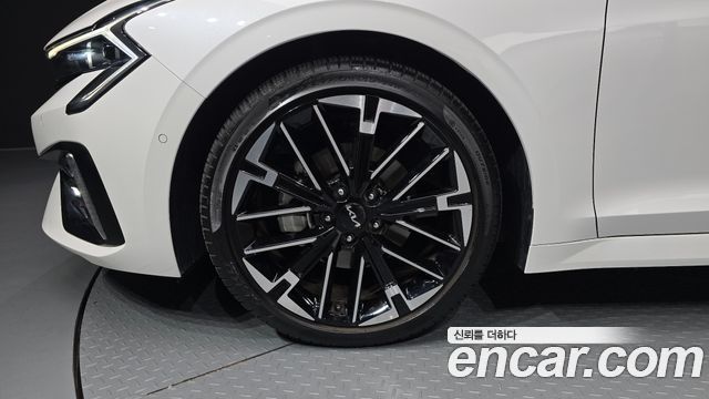 Kia K5 2024 — photo 5