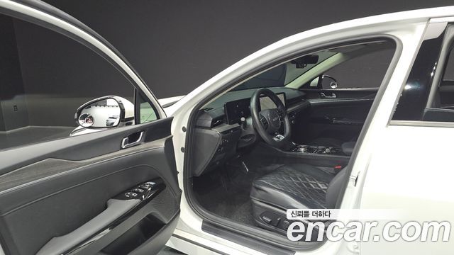 Kia K5 2024 — photo 13