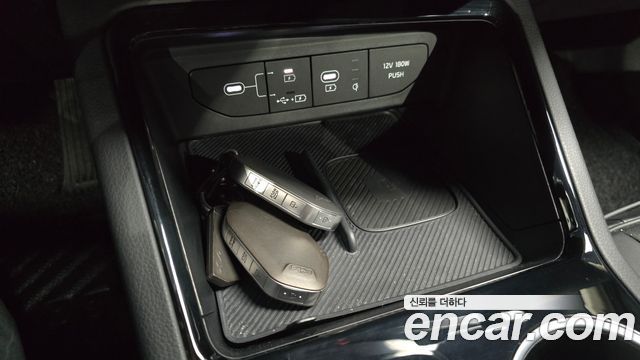 Kia K5 2024 — photo 24