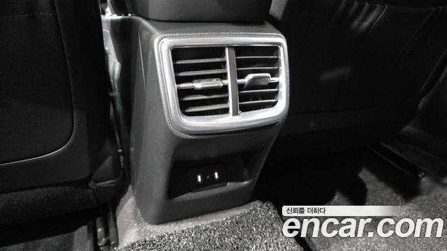 Kia K5 2024 — photo 28