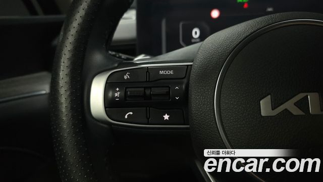 Kia K5 2024 — photo 31