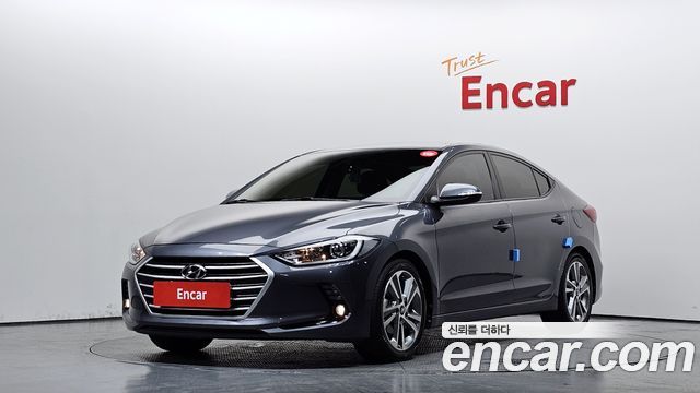 Hyundai AVANTE 2018 — photo 1
