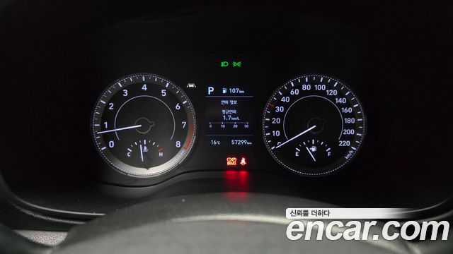 Hyundai Venue 2021 — photo 11