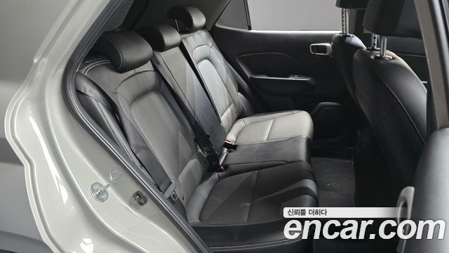 Hyundai Venue 2021 — photo 17