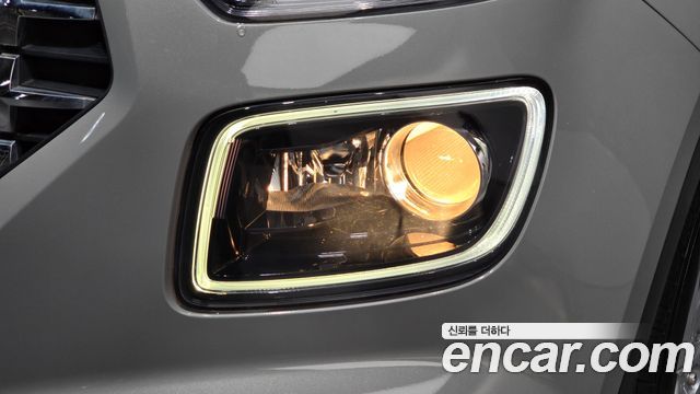 Hyundai Venue 2021 — photo 8