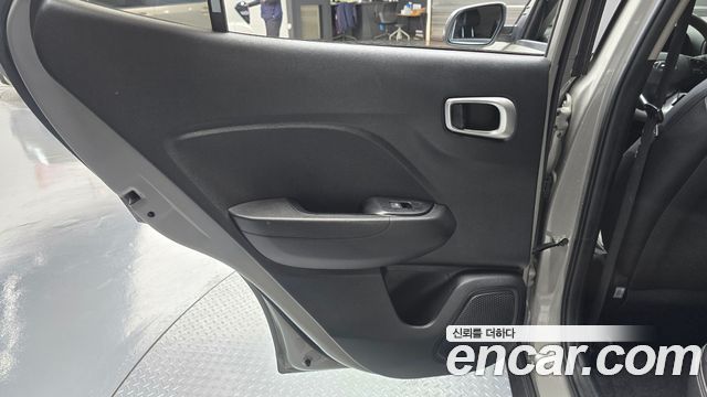 Hyundai Venue 2021 — photo 15