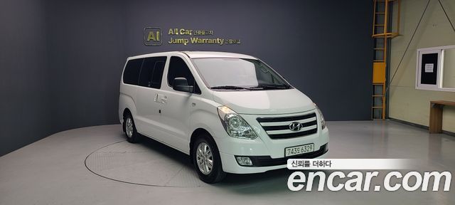 Hyundai Starex 2017 — photo 2