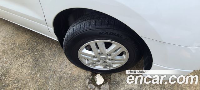 Hyundai Starex 2017 — photo 17