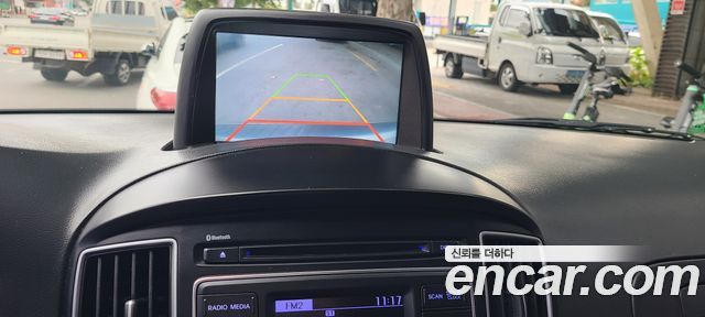 Hyundai Starex 2017 — photo 19