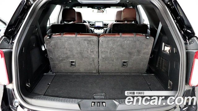 Ford Explorer 2022 — photo 10