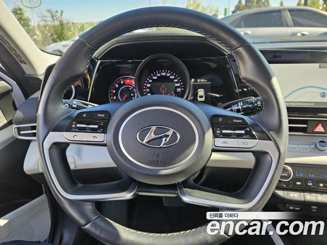 Hyundai AVANTE 2021 — photo 12