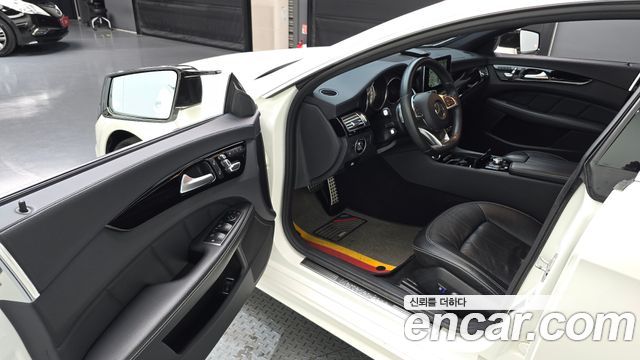 Mercedes-Benz CLS-Class 2017 — photo 10