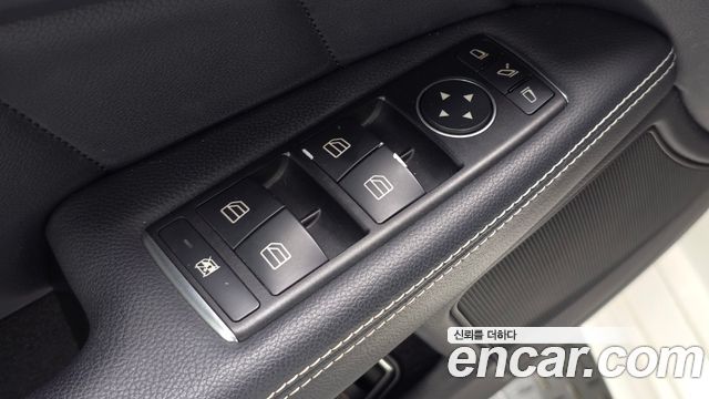 Mercedes-Benz CLS-Class 2017 — photo 14