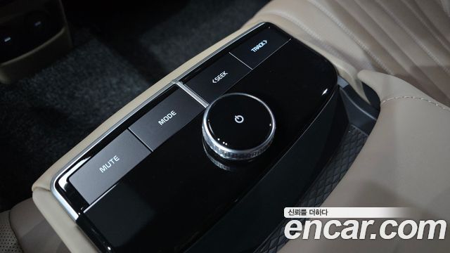 Kia K8 2024 — photo 32