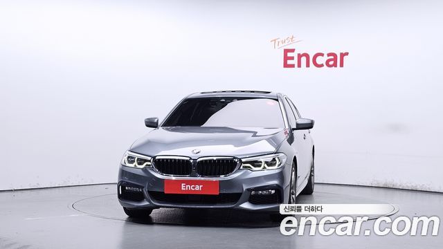 BMW 5-Series 2018 — photo 3