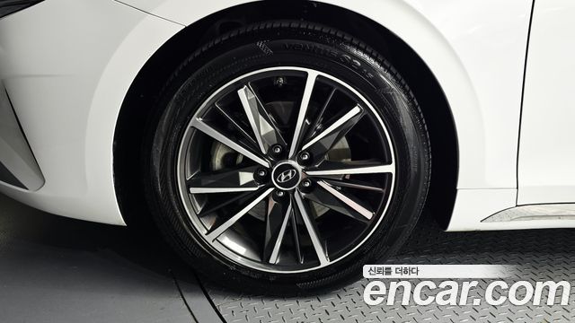 Hyundai Grandeur 2022 — photo 5
