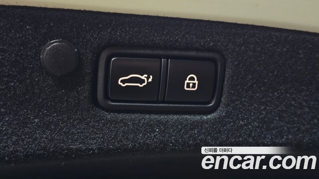 Hyundai Grandeur 2022 — photo 24