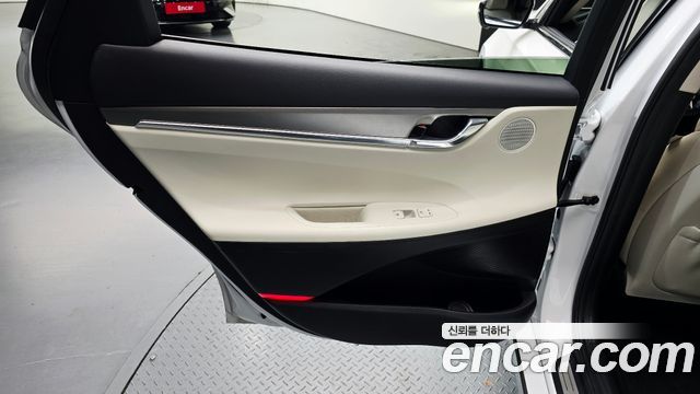 Hyundai Grandeur 2022 — photo 15