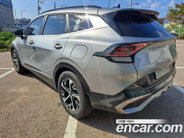 Kia Sportage 2023 — photo 2