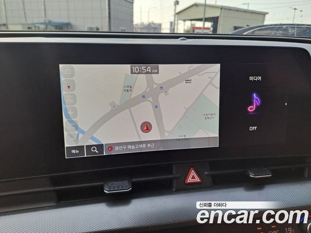 Kia Sportage 2023 — photo 16
