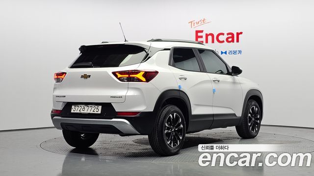 Chevrolet Korea Trailblazer 2022 — photo 2