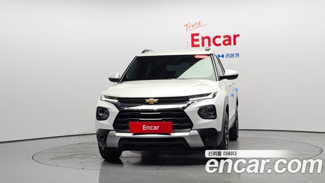 Chevrolet Korea Trailblazer 2022 — photo 3