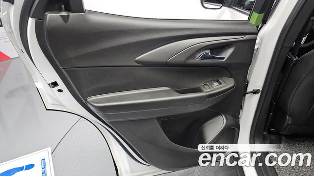 Chevrolet Korea Trailblazer 2022 — photo 15