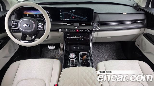 Kia Canival 2021 — photo 7