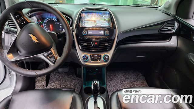Chevrolet Korea Spark 2018 — photo 11