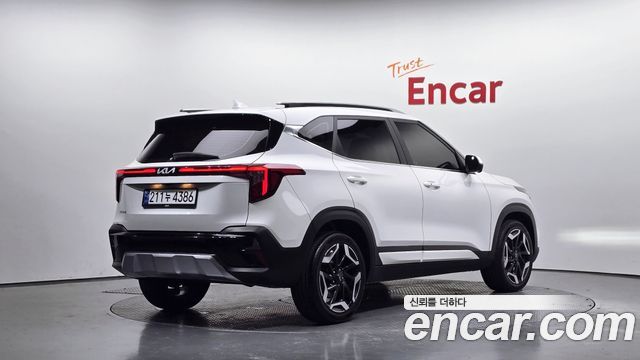 Kia Seltos 2024 — photo 2