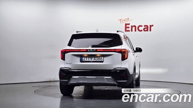Kia Seltos 2024 — photo 4