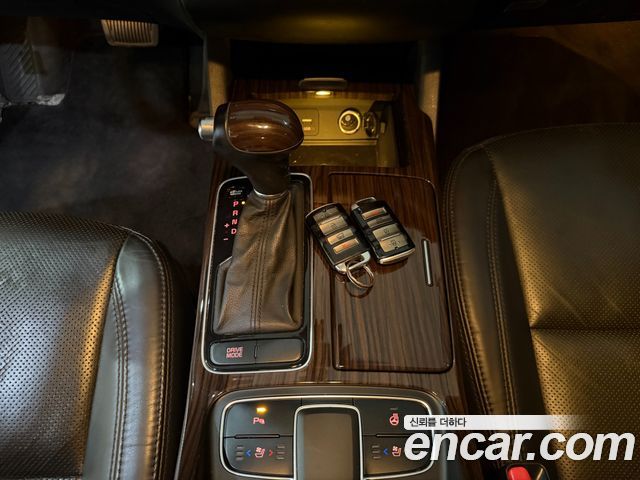 Kia K7 2016 — photo 10