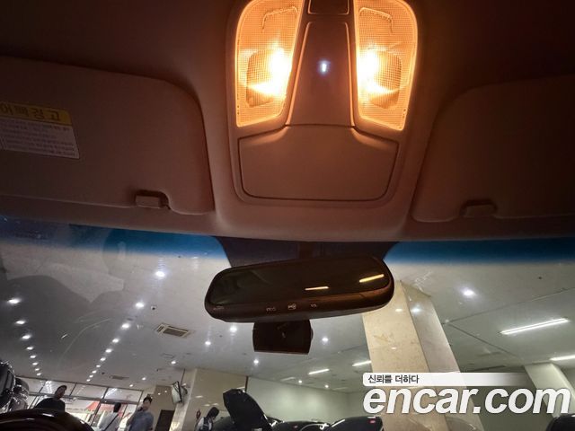 Kia K7 2016 — photo 14