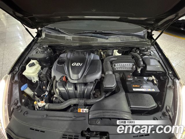 Kia K7 2016 — photo 17