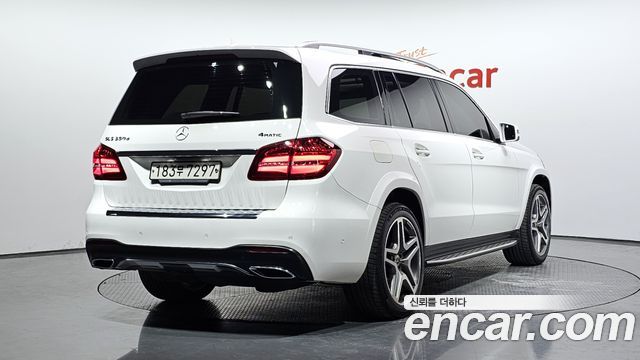 Mercedes-Benz GLS-Class 2018 — photo 2
