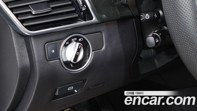 Mercedes-Benz GLS-Class 2018 — photo 20