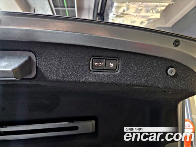 Genesis G90 2019 — photo 7